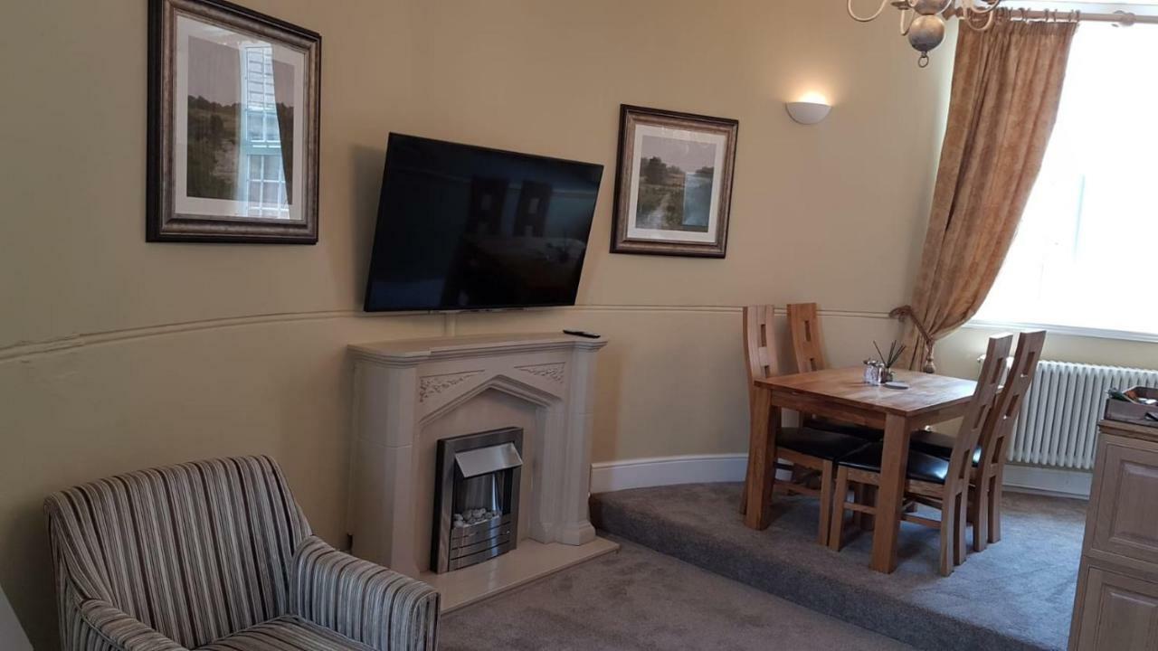 Carnegie Library: Austen Apartment 2 Bedroom Mexborough Bagian luar foto