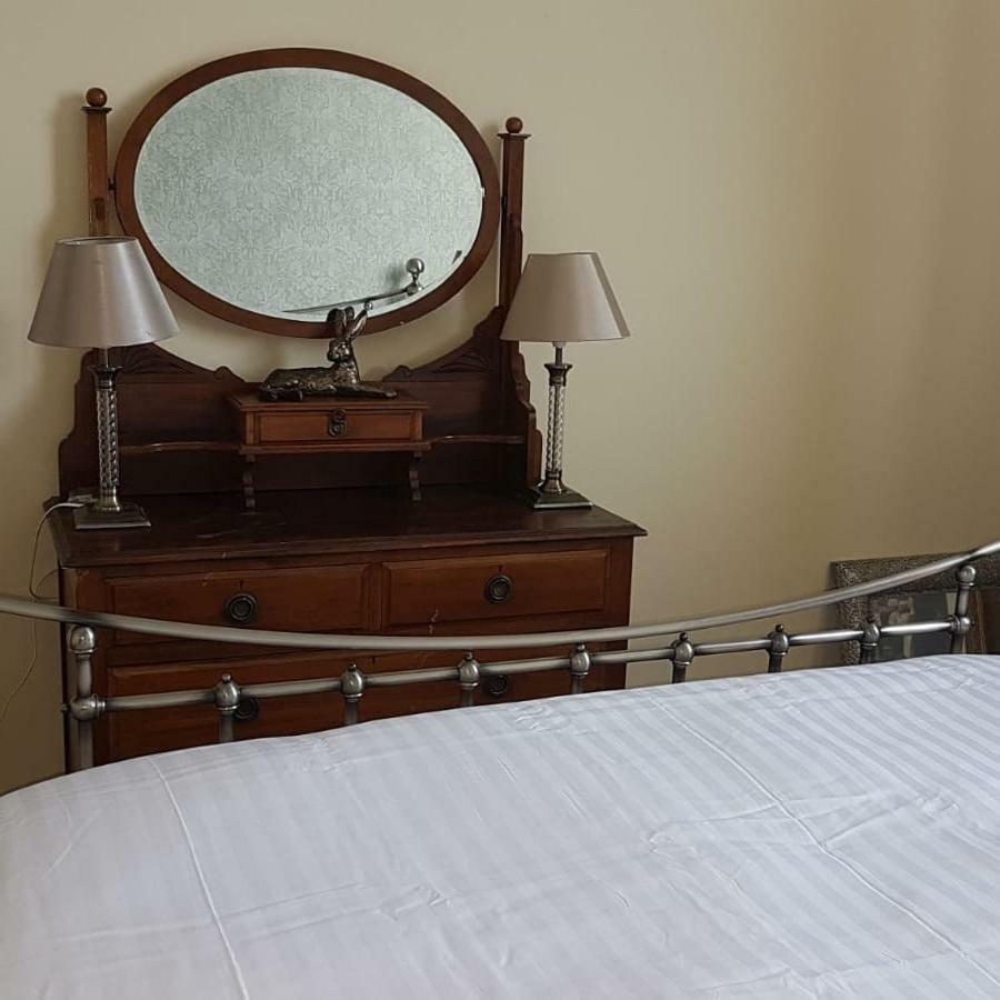 Carnegie Library: Austen Apartment 2 Bedroom Mexborough Bagian luar foto