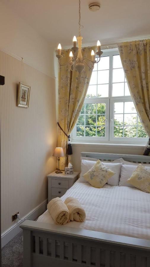 Carnegie Library: Austen Apartment 2 Bedroom Mexborough Bagian luar foto